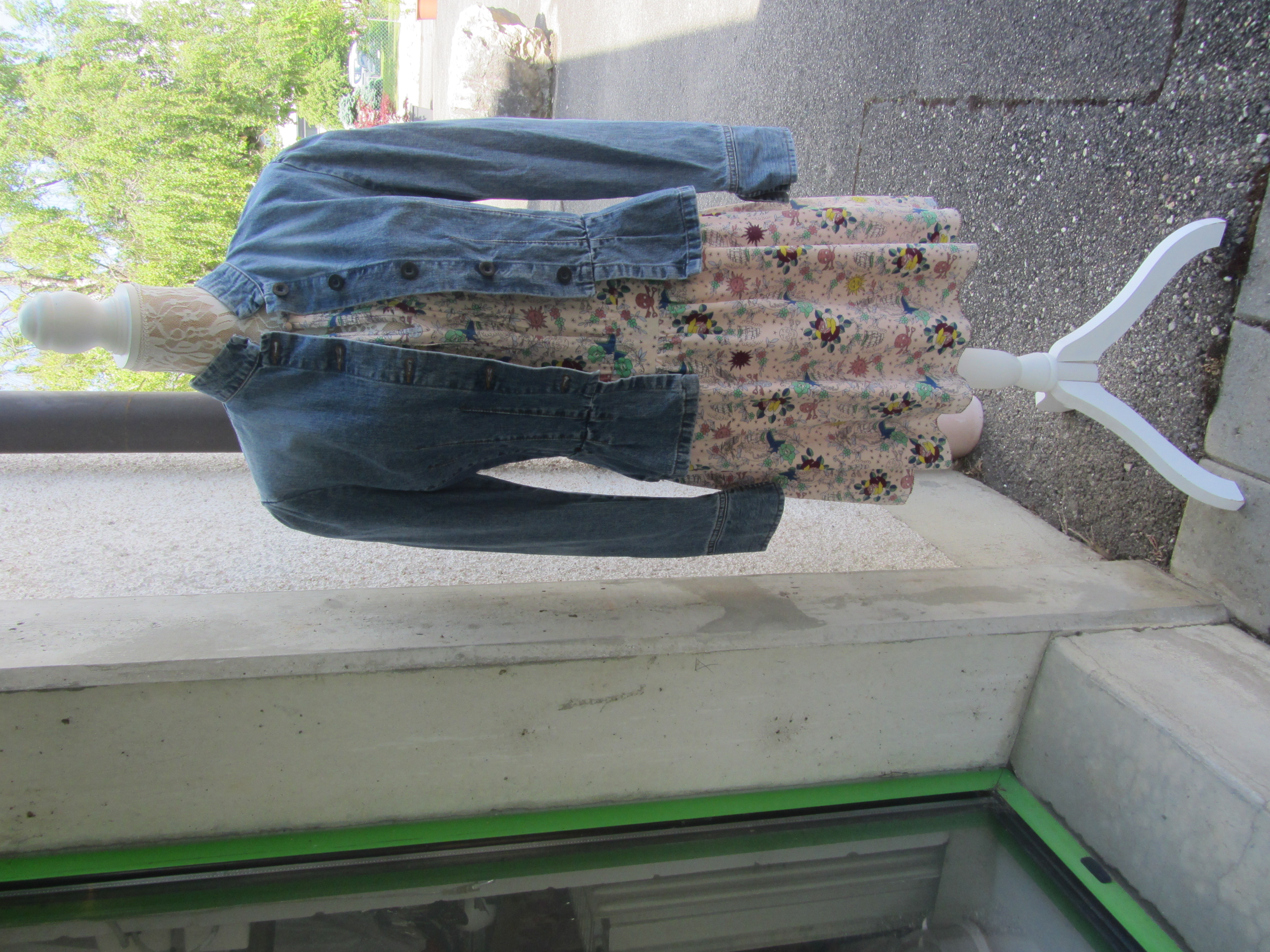 image 2 robe rouge pour femme